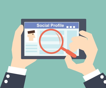 what social profiles do you include in a resume